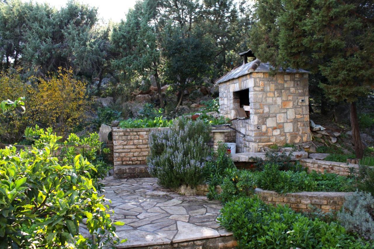 Studio Pokrivenik 10427A Zastražišće Exterior foto
